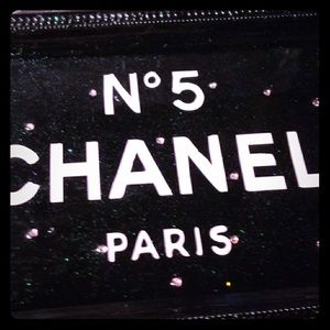 Custom made makeup tray